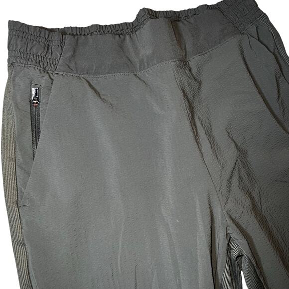 Athleta Textured Brooklyn Jogger women Sz 8 Olive Green Athleisure Travel Pants - Picture 6 of 6